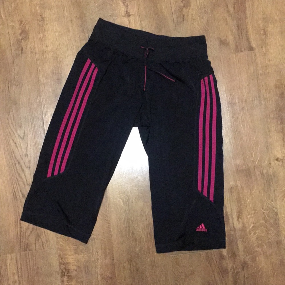 Adidas capri length exercise pants